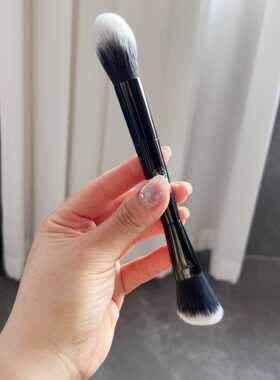 40双面坡型遮瑕刷鼻影刷双