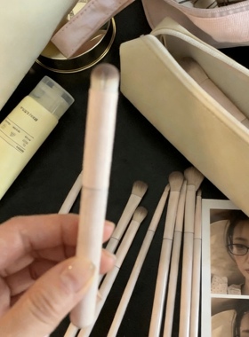很软很好刷~13支便携化妆刷套装眼影腮红修容刷刷子含收纳袋全套