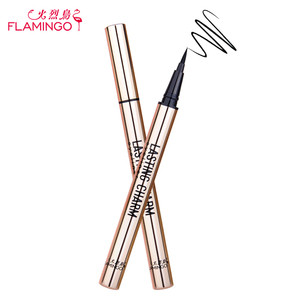 火烈鸟眼线笔不晕染