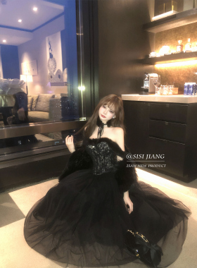 SISI JIANG“奶兔蕾丝”法式温柔复古百搭蕾丝毛毛项链choker
