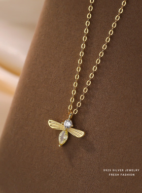 S925纯银小蜜蜂项链个性女锁骨链