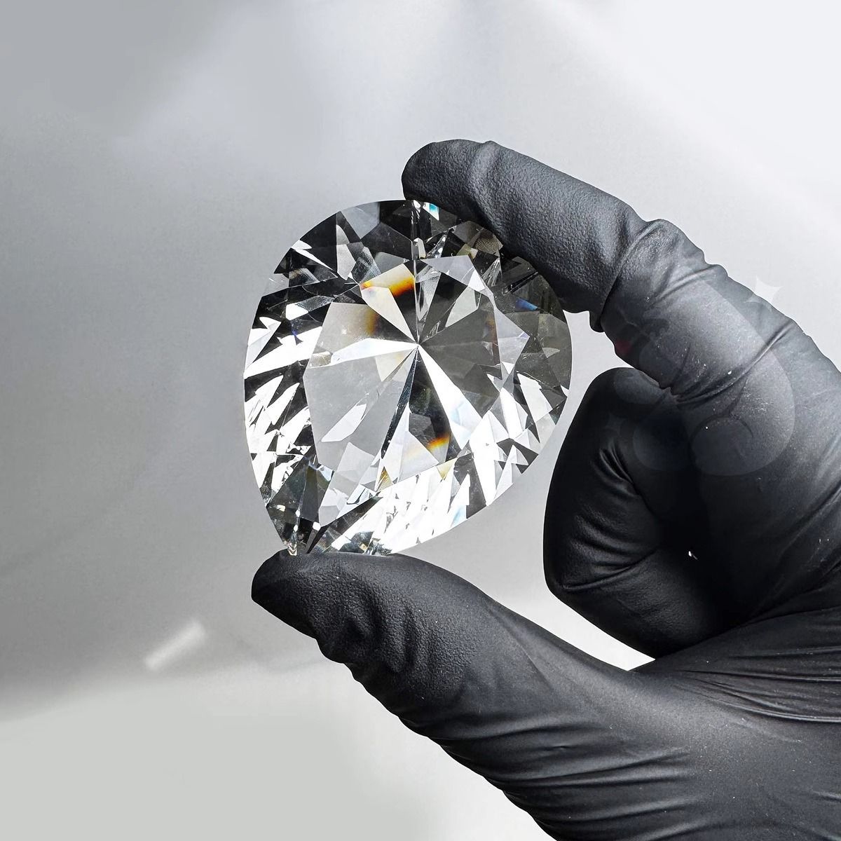 Operation Delta peripherals Heart of the Ocean model ornaments Heart of Africa Delta game peripherals figure gifts