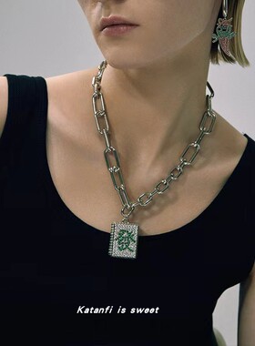 皓石钛钢情侣发字项链新中式