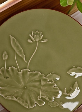 青瓷手工雕刻龙玉璧复古陶瓷摆件