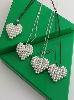 银色珠子串珠编织爱心项链毛衣链