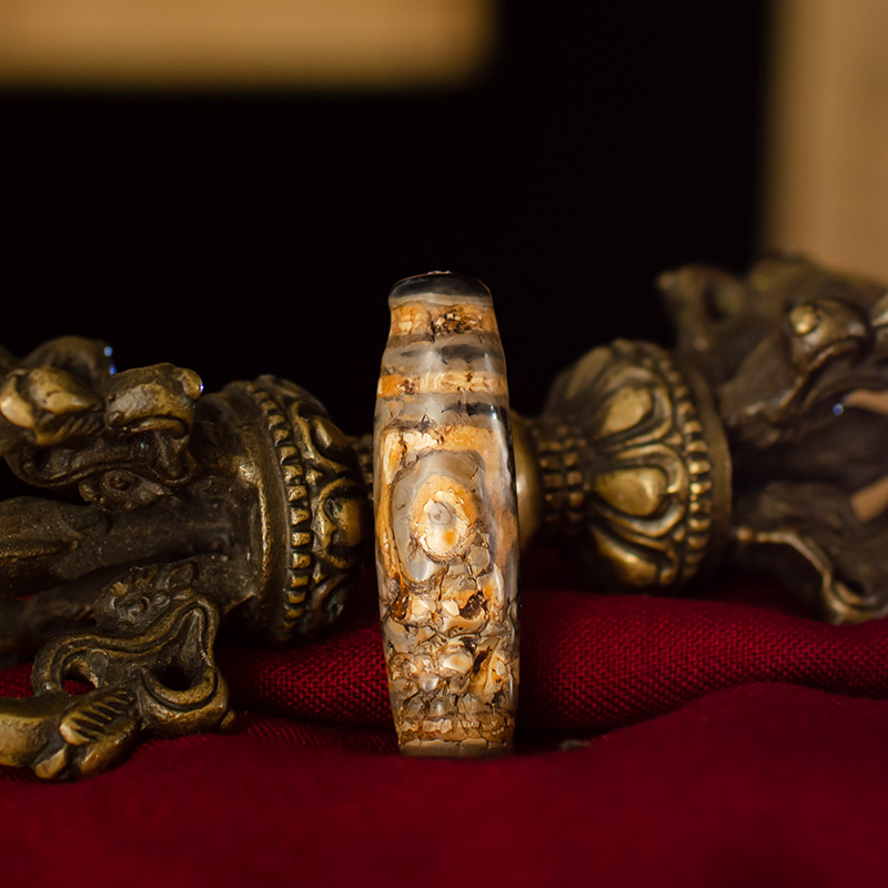 西藏至纯天珠天然九眼石页岩玉髓玛瑙开光真品男款女款项链直播 西藏至纯天珠天然九眼石页岩玉髓玛瑙开光真品男款女款项链直播