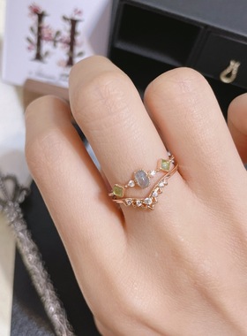 agete淡雅海蓝宝橄榄石银戒指