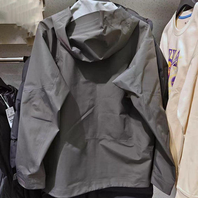 安踏无氟防泼水风暴甲防暴雨级男冲锋衣2026春新品外套152617614,淘宝优惠券,粉丝福利购,淘宝优惠卷