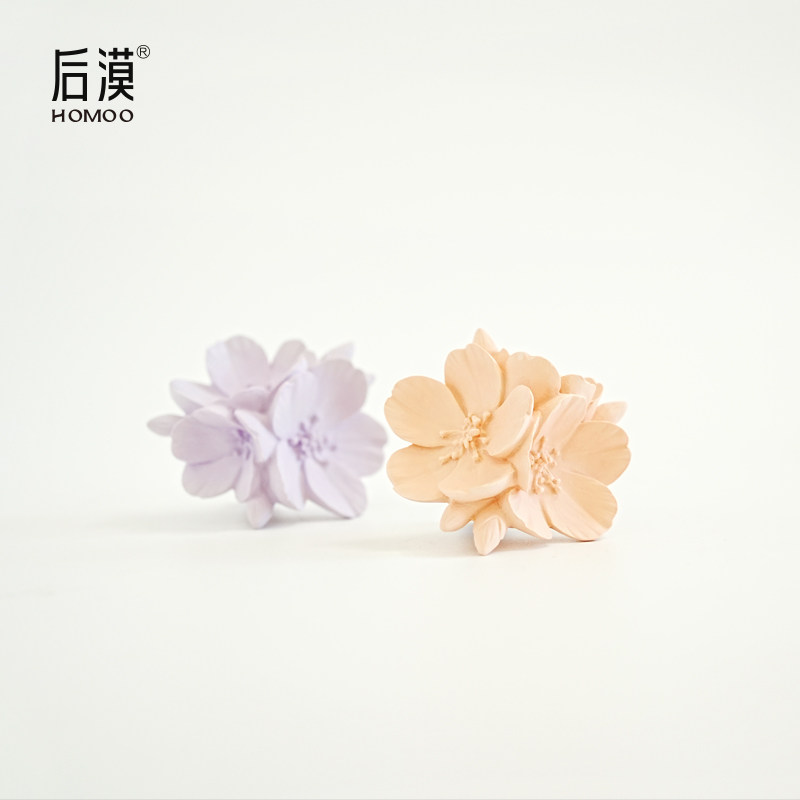 Homoo韩国浪漫花汽车风口香薰ins风扩香石车载装饰结婚纪念日礼物