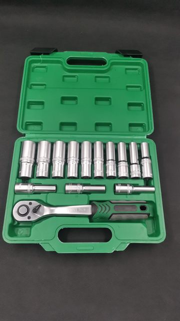 External hexagonal ratchet wrench socket head car repair tool mechanic 1/2 Dafei fast electric 6 angle length 32