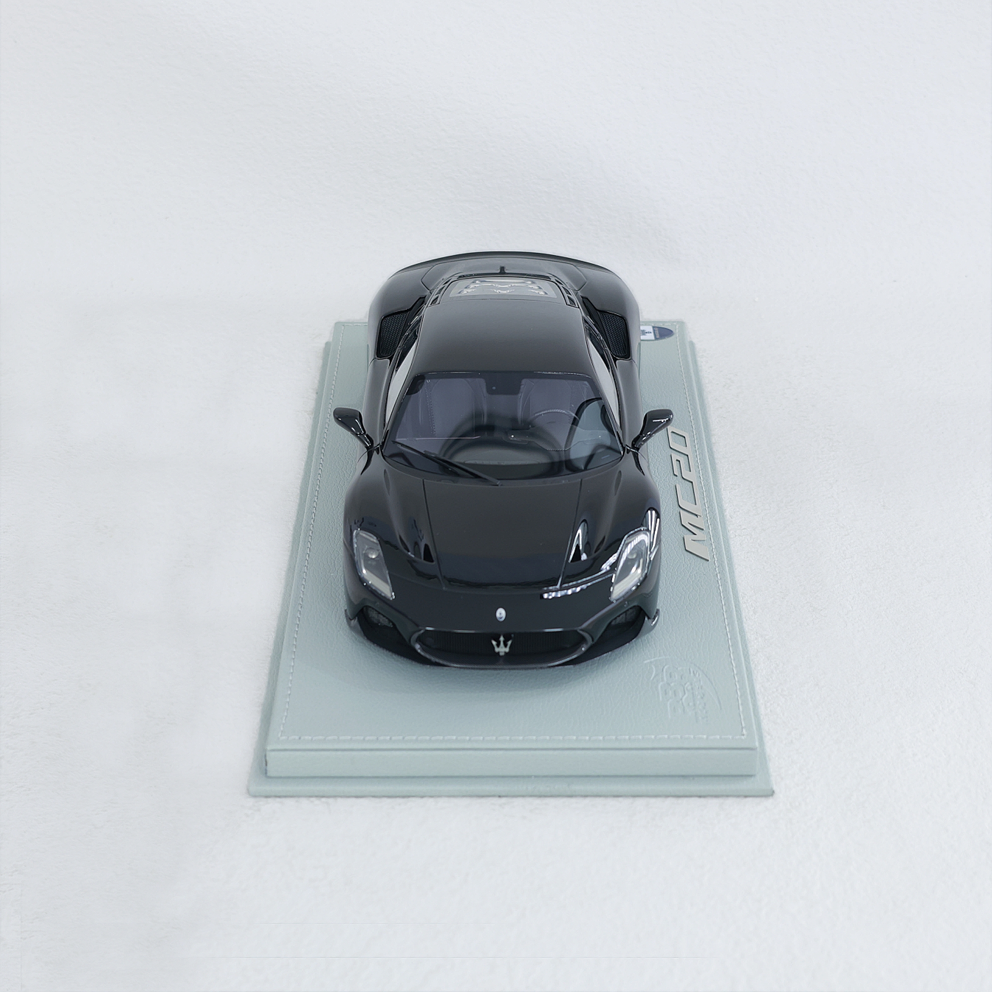 BBR 品牌1:18比例玛莎拉蒂 Maserati MC20树脂汽车模型收藏摆件