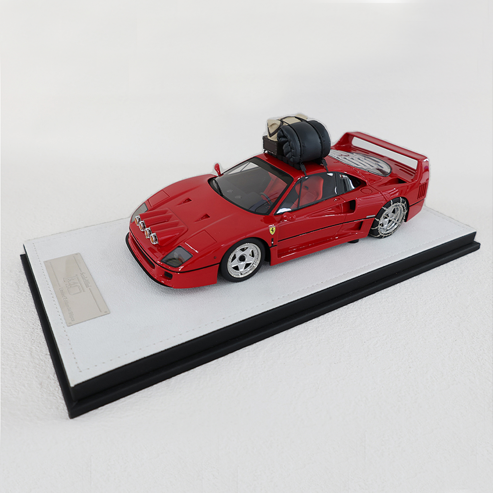 Scalemini法拉利FerrariF40雪地改装版1：18比例仿真树脂汽车模型