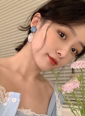 925银针花朵高级感百搭耳环