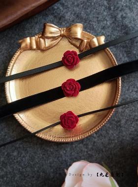 辣妹酒红色复古法式植绒锁骨链