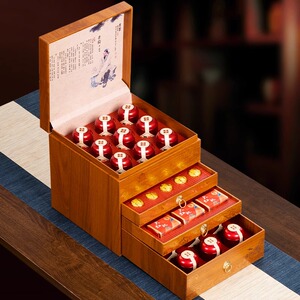 大红袍正宗武夷山岩茶新茶高档乌龙茶浓香型茶叶礼盒装送长辈新茶