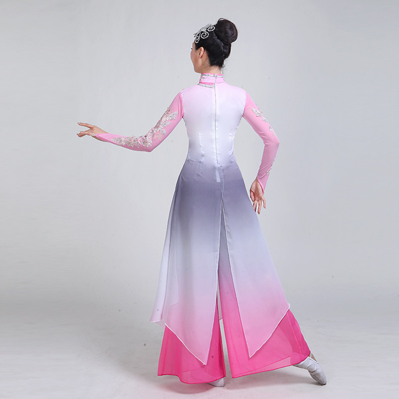 古典舞女飘逸中国风长袖成人演出服 卡妆妮民族服装/舞台装