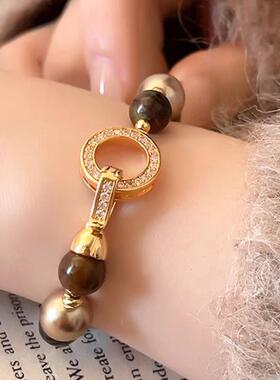 2024新款百搭耐看中式虎眼石珍珠手串小众设计轻奢款环环相扣手链