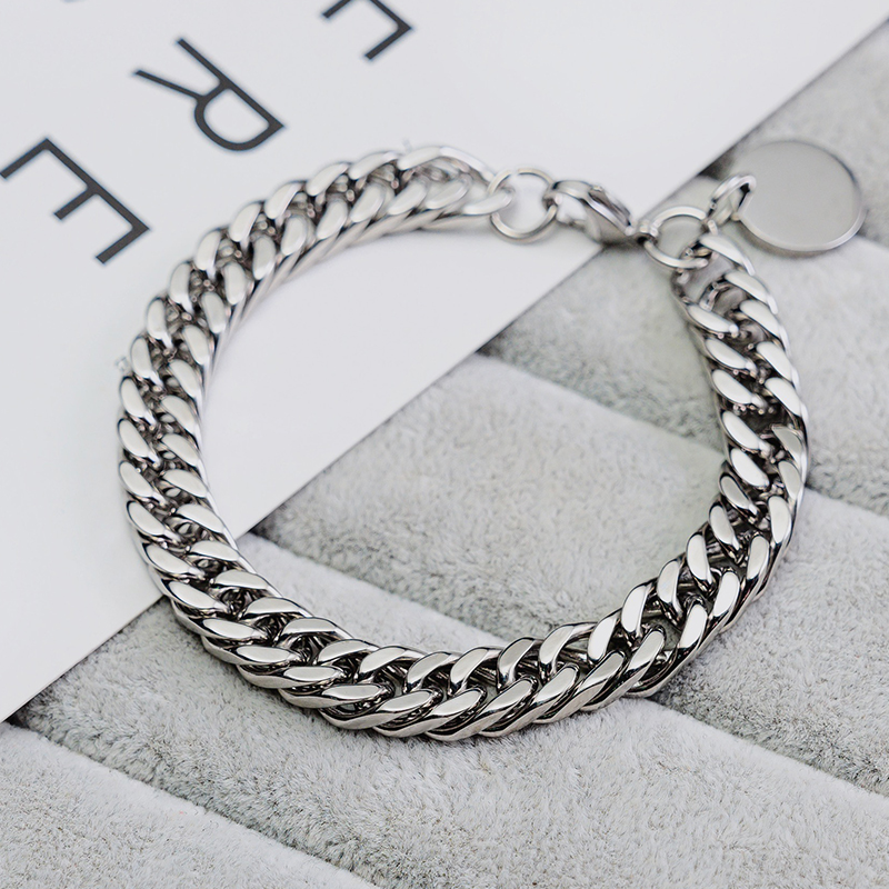 男生钛钢韩版嘻哈个性气质潮手链 纯秀手链