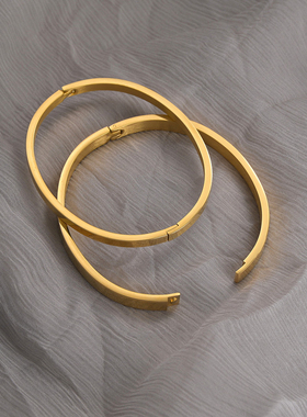 KANZAO实心手镯女古法传承素圈简约百搭时尚个性小众设计感高级