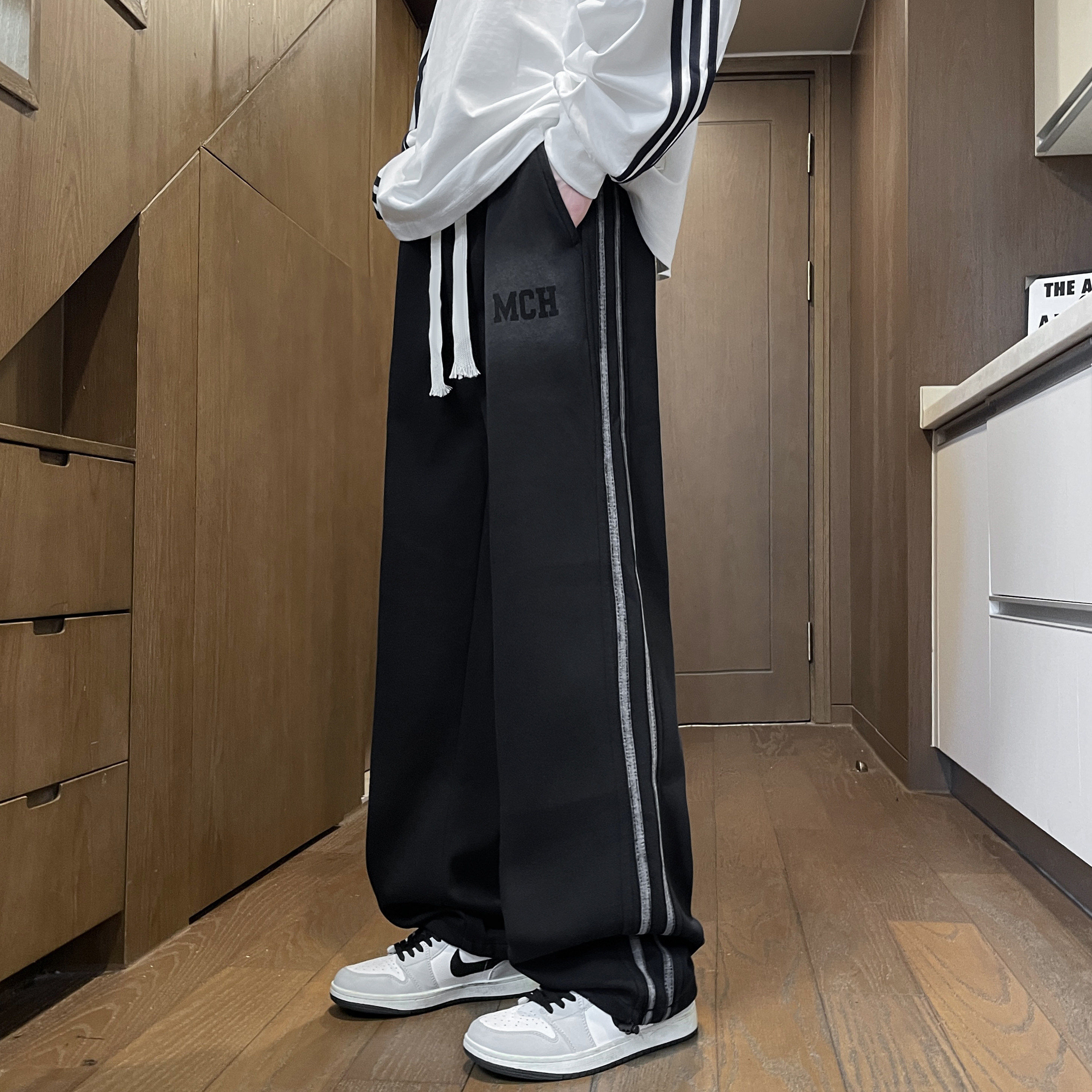 春秋季青少年长裤子男孩初中学生帅气休闲运动裤大童阔腿直筒卫裤,淘宝优惠券,粉丝福利购,淘宝优惠卷