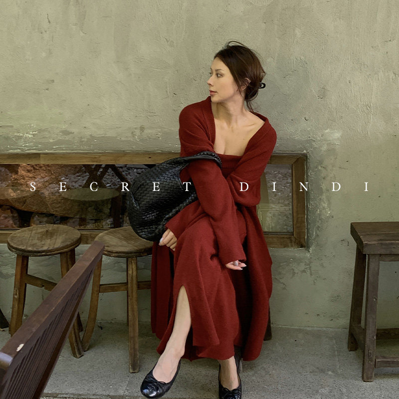 SECRET DINDI 安哥拉红 针织开衫外套+抹胸套装女秋季复古两件套,淘宝优惠券,粉丝福利购,淘宝优惠卷
