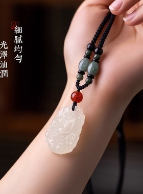 翡翠玉石十二生肖项链男和田玉佩