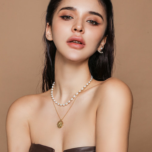 ihush/俏物悄语古币独角兽珍珠双层锁骨链女叠戴项链 - 图0