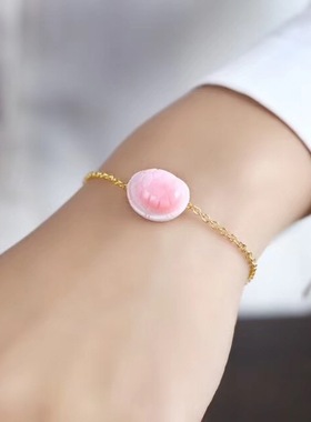 珠宝女皇贝工艺精湛手链