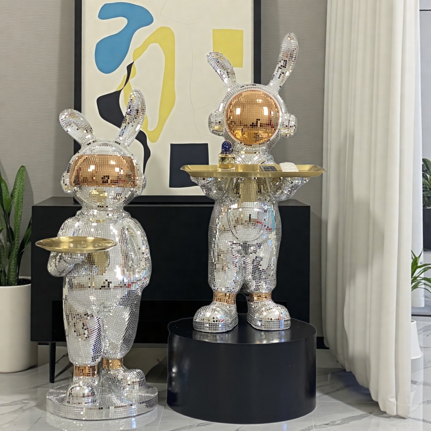 太空兔子轻奢高级感客厅电视柜旁大型落地摆件托盘存钱罐乔迁新居,淘宝优惠券,粉丝福利购,淘宝优惠卷