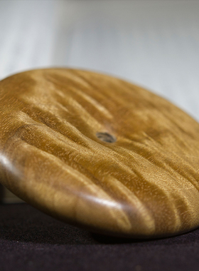 四川金丝楠木水波纹把玩居家吊坠