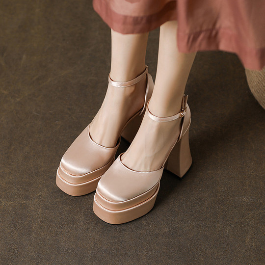 Chaussures de mariage confortables et non fatiguantes de 12 cm