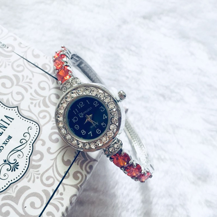 新款日韩手镯镶锆石满钻百搭手表 丹维拉手镯