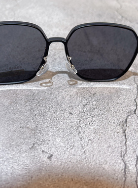 超轻塑钢钛男士偏光驾驶墨镜