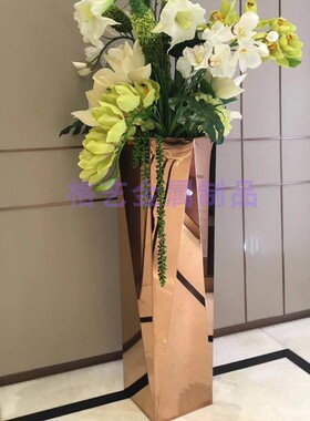 剧组花瓶格艺金属八角镜面写字楼