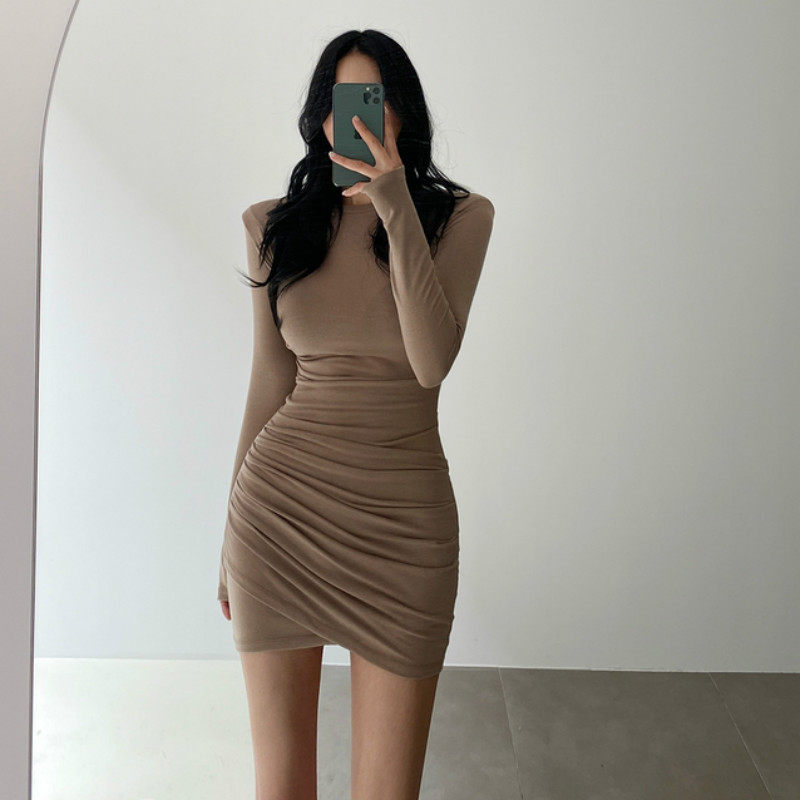 2021秋冬新款紧身修身身材纯欲短裙 安蒂芙连衣裙