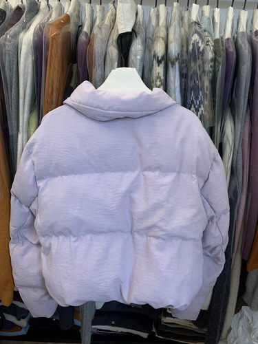 2025冬季新款韩版宽松显瘦百搭纯色绒面短款羽绒服女上衣 - 图3