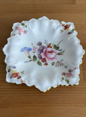 Royal Crown Derby 皇家皇冠德贝 花束描金八角摆件小碟 首饰盘