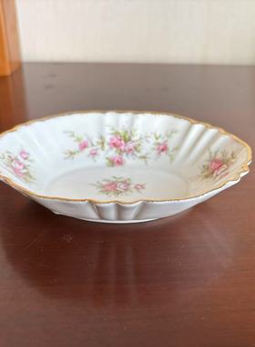 Paragon 帕拉贡 维多利亚玫瑰洒金椭圆首饰碟 Victoriana 收藏盘