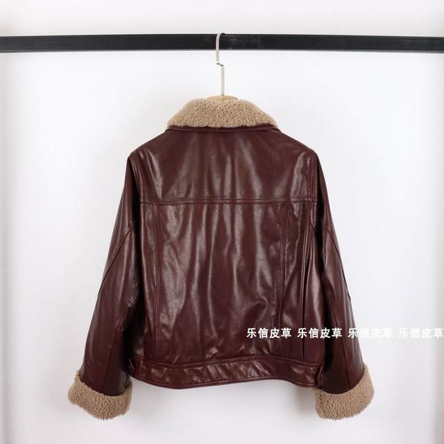 New winter thickened and warm fur all in one