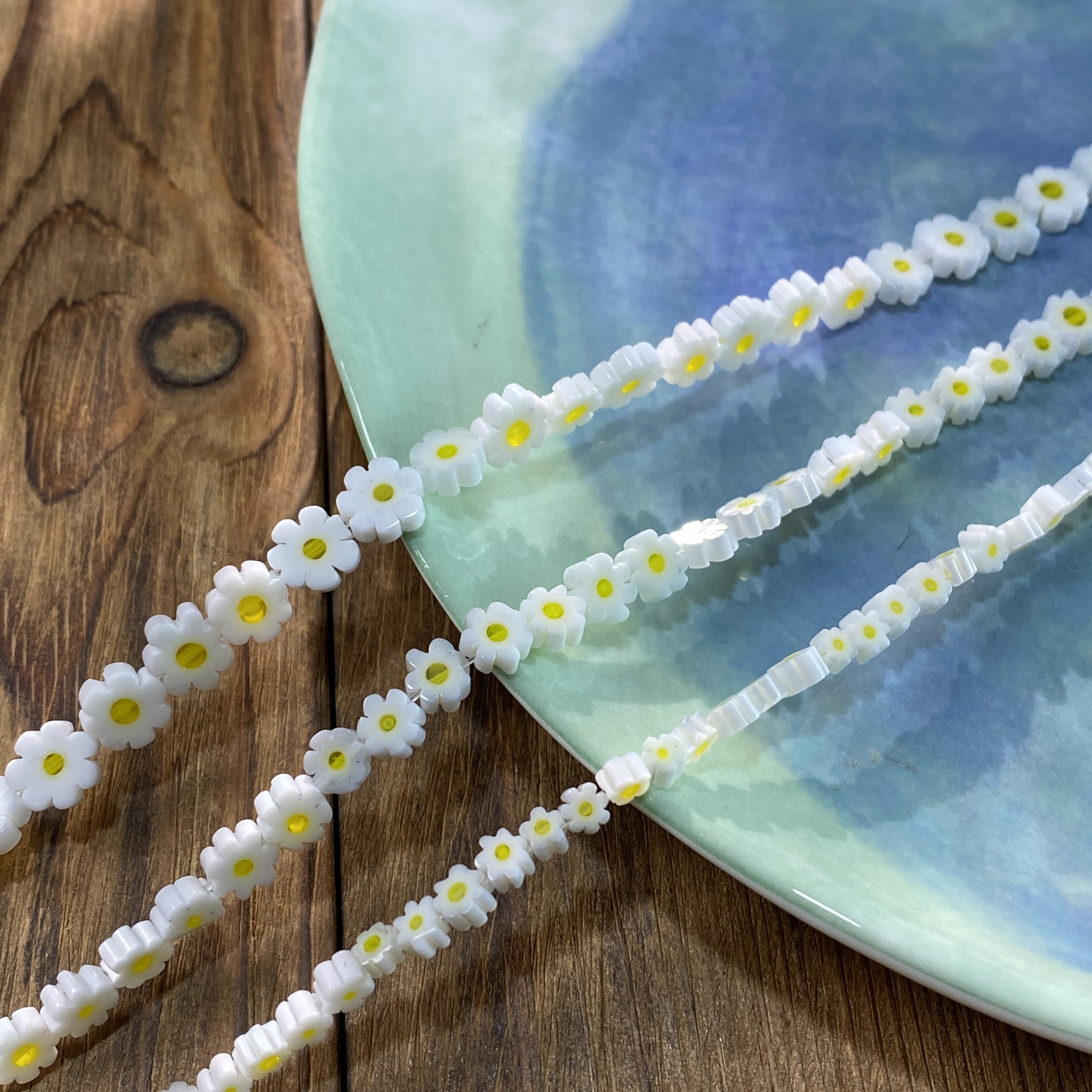 雏菊小花琉璃4-6-8琉璃珠散珠子手工diy串珠手链项链饰品配件S853 - 图1