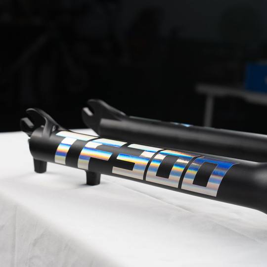 Carbon passenger TF300 oil spring front fork 26/hydraulic front fork