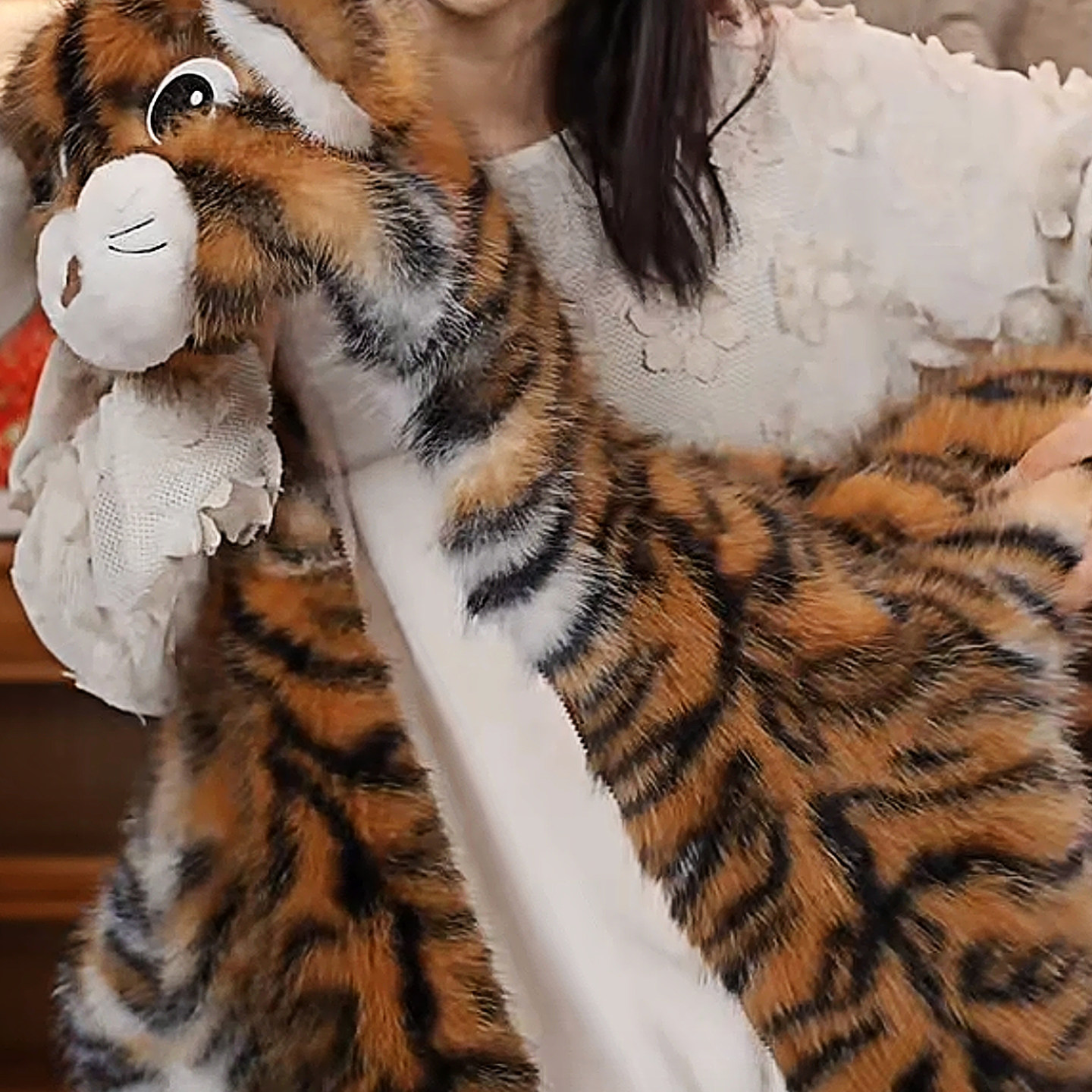 儿童皮草外套2025新款洋气保暖秋冬加厚可爱小老虎毛茸茸加绒上衣,淘宝优惠券,粉丝福利购,淘宝优惠卷