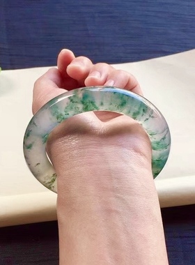 冰种玉镯飘花圆条手镯