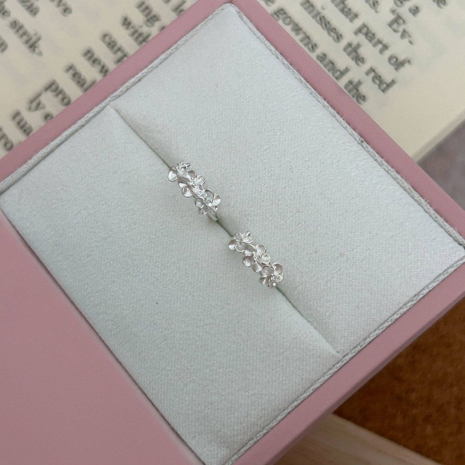 S999纯银繁花三朵花耳环轻奢抗洗澡不掉色甜美气质百搭耳饰女,淘宝优惠券,粉丝福利购,淘宝优惠卷