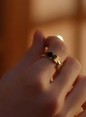 樊霄同款 欧美简约轻奢H字母珐琅钛钢玫瑰金男女情侣时尚个性戒指