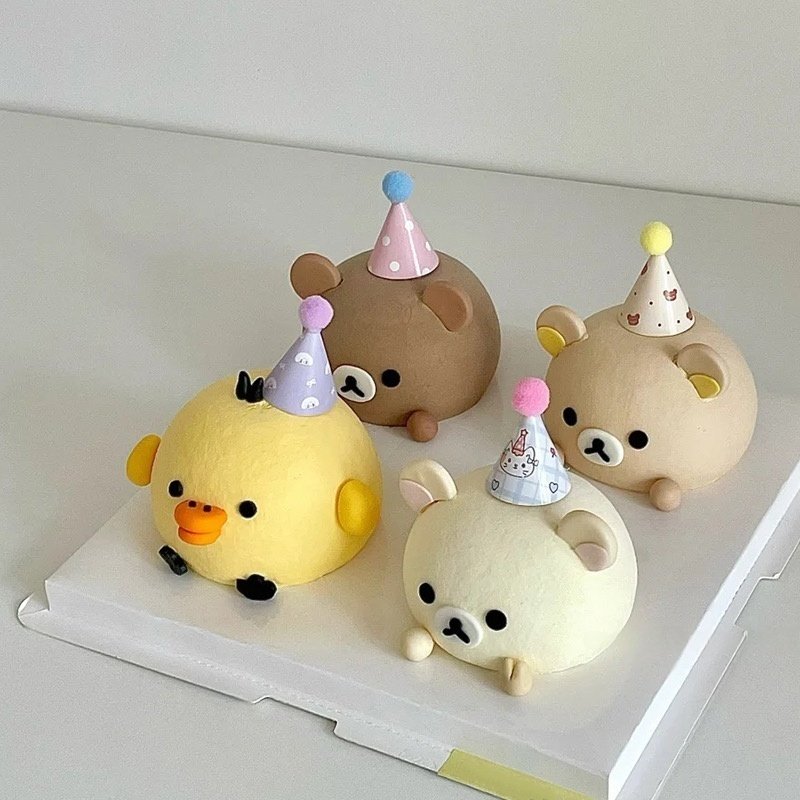 小红书同款轻松熊造型可爱毛球帽蛋糕装饰彩色迷你小帽子甜品摆件,淘宝优惠券,粉丝福利购,淘宝优惠卷