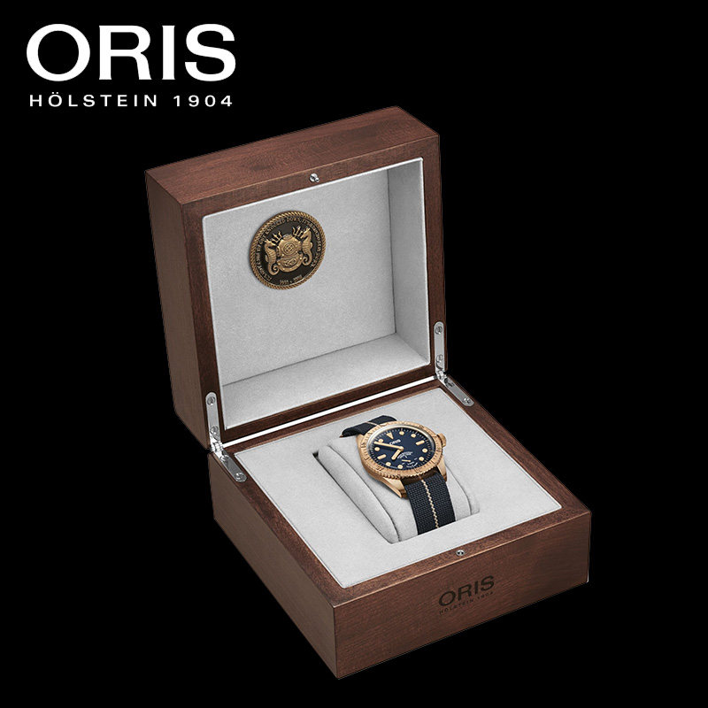 【品牌直营】ORIS豪利时Carl Brashear401限量版青铜男士机械腕表 【品牌直营】ORIS豪利时Carl Brashear401限量版青铜男士机械腕表