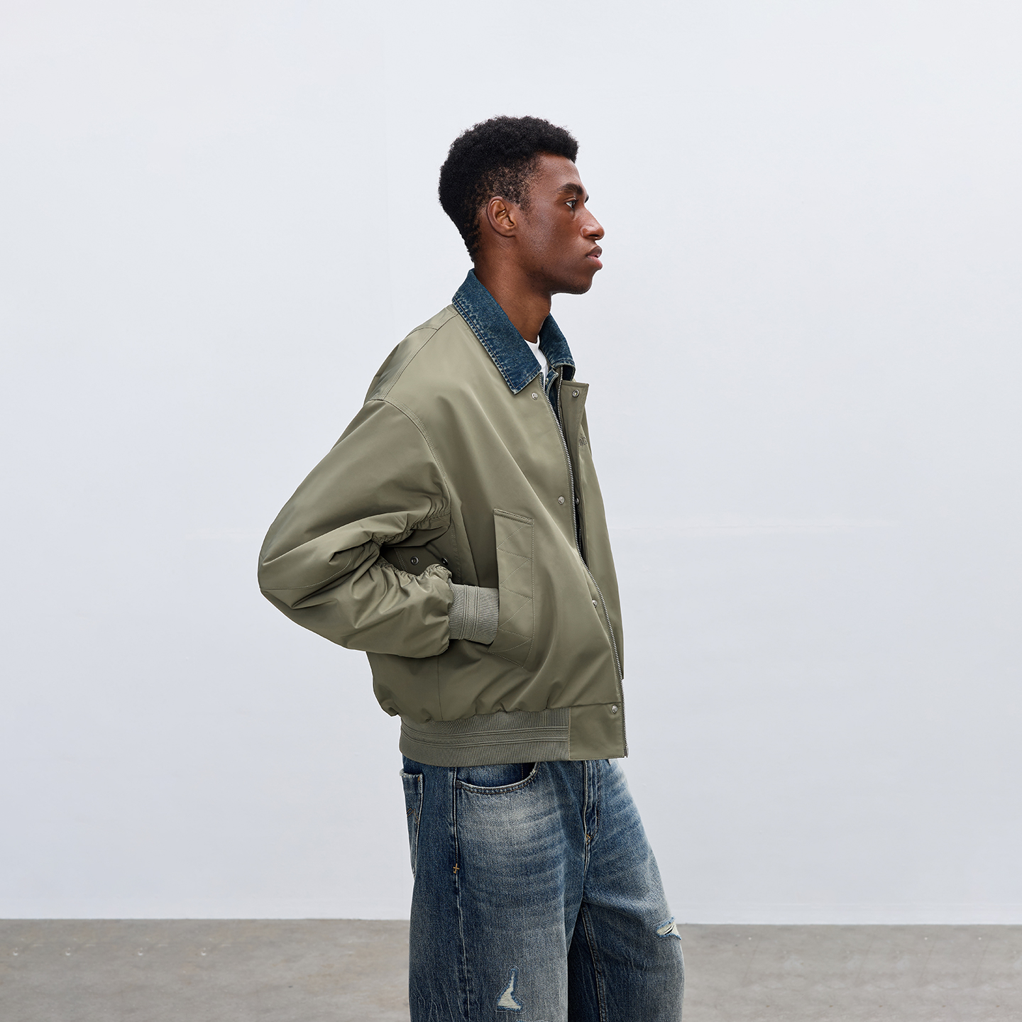 【商场同款】CHINISM赤尘 牛仔拼接假两件廓形MA1飞行夹克男秋季 - 图1