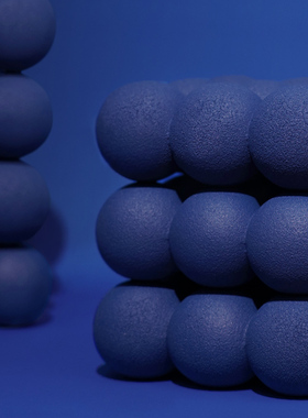 莫兰迪色样板间书房抽象艺术品