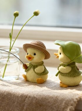 工位治愈可爱小黄鸭子摆件办公桌面装饰品乡村田园微景观造景摆设